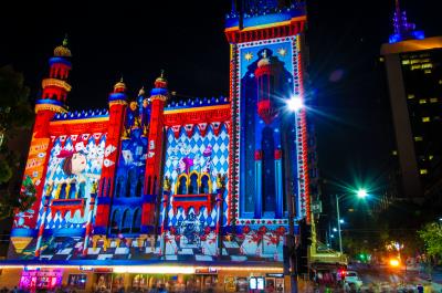 Forum Theatre illuminated for <a href="../Festivals/White_Night_Melbourne.aspx">White Night Festival</a>