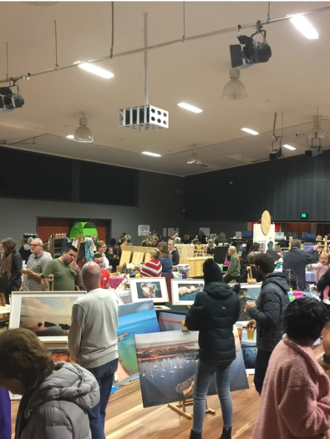 Indoor makers market in Mornington