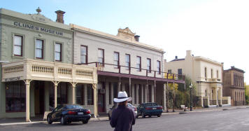 Clunes